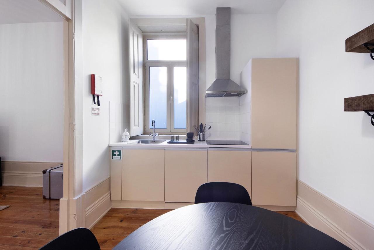 Crooked Floor House - 1St Floor Apartment Porto Exterior foto