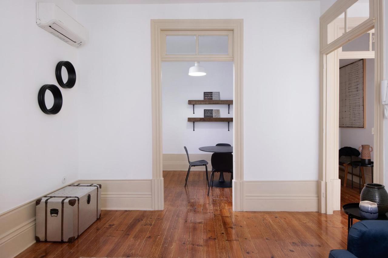 Crooked Floor House - 1St Floor Apartment Porto Exterior foto