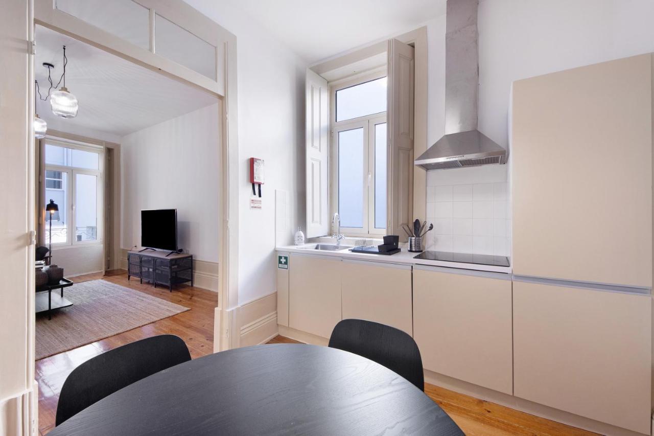 Crooked Floor House - 1St Floor Apartment Porto Exterior foto