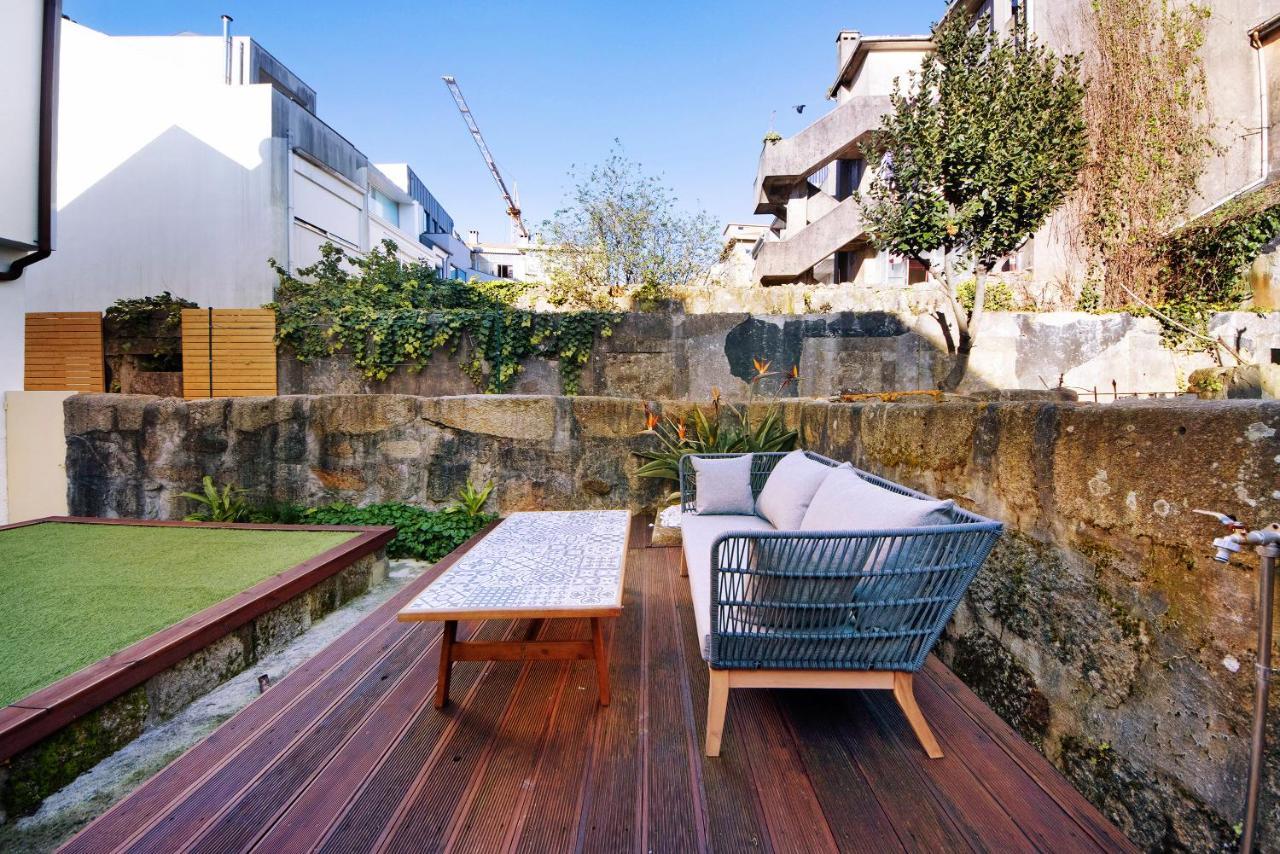 Crooked Floor House - 1St Floor Apartment Porto Exterior foto